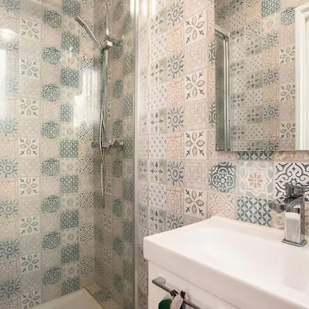 800m To Opera شقة باريس